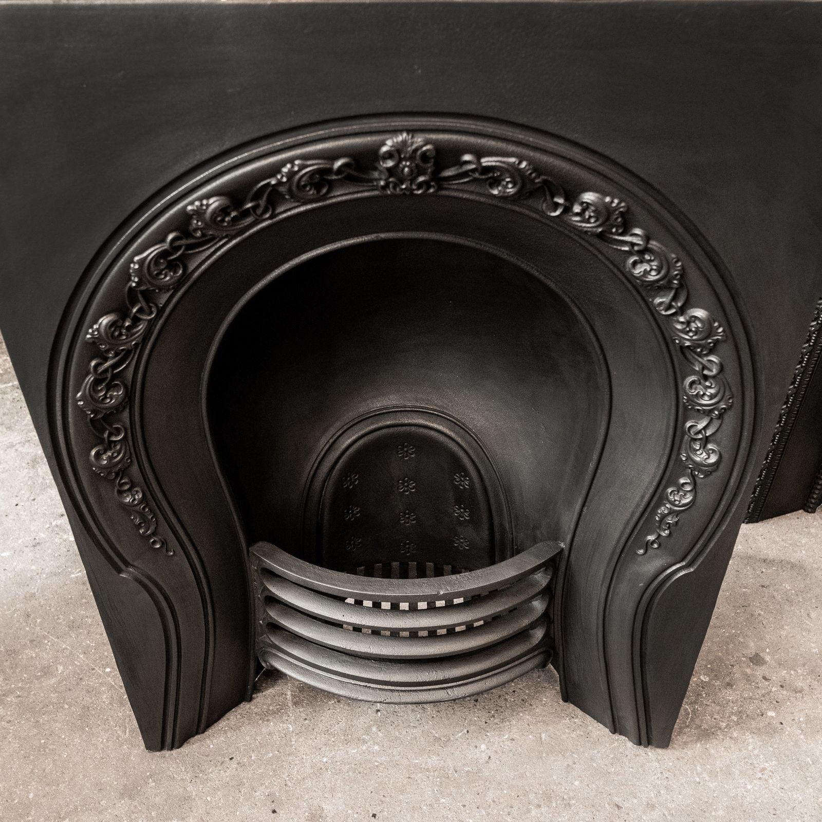Antique Victorian Cast Iron Horseshoe Insert photo furniture