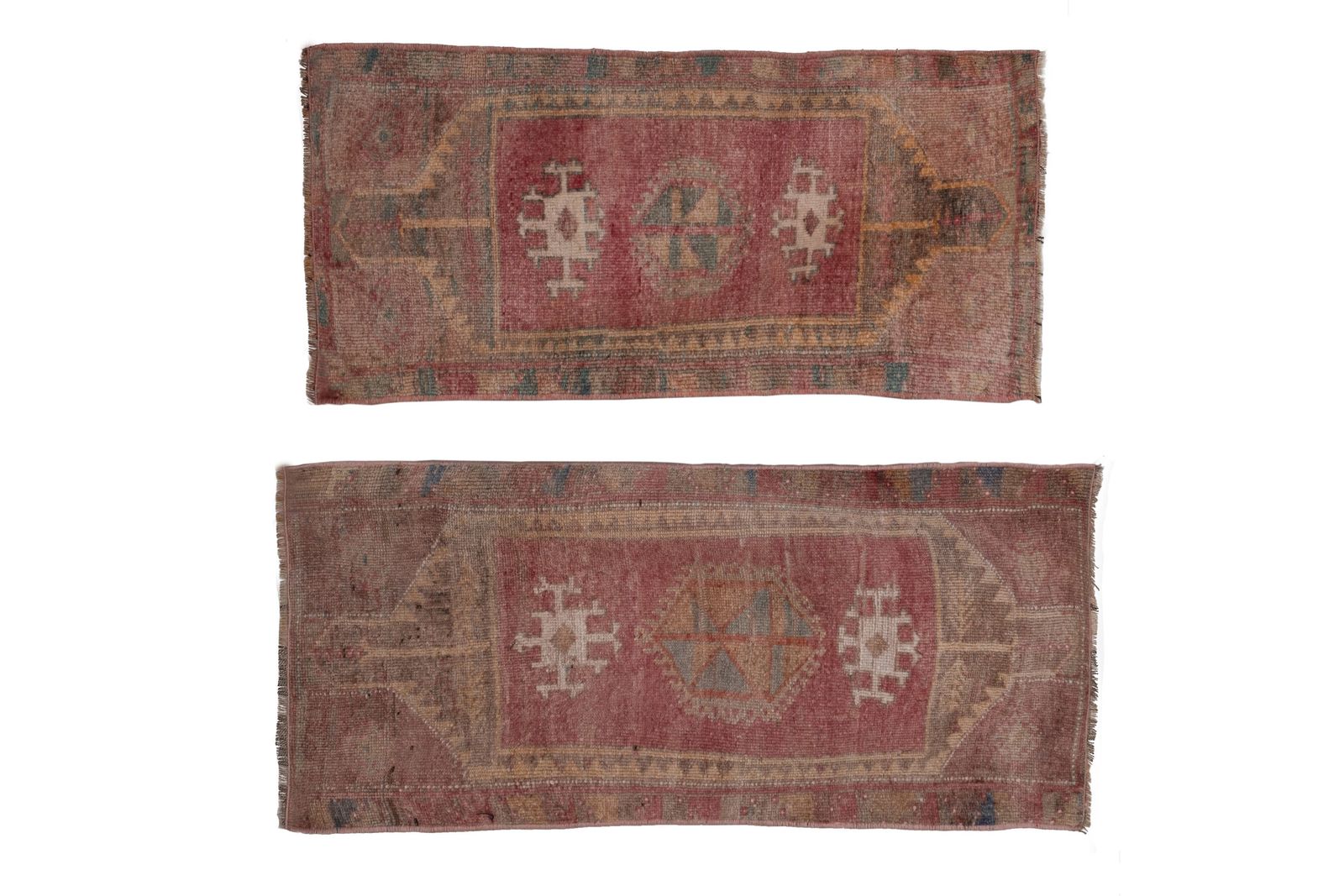 Muted Color Pair Of Small Rug Floor Mats, Decorative Traditional Handwoven Oushak Yastik Bath Mats Door Mat 48 X 106 Cm photo furniture