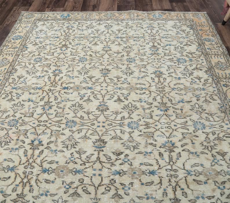6x9 Turkish Vintage Beige Floral Area Rug, Oushak Handmade Wool Carpet, Farmhouse Decor, One Of A Kind, Made In Anatolia photo vinterior