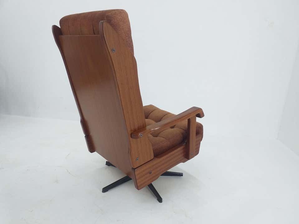 photo furniture Mid Century Scandinavian Swivel Armchair, Norway, 1970s.