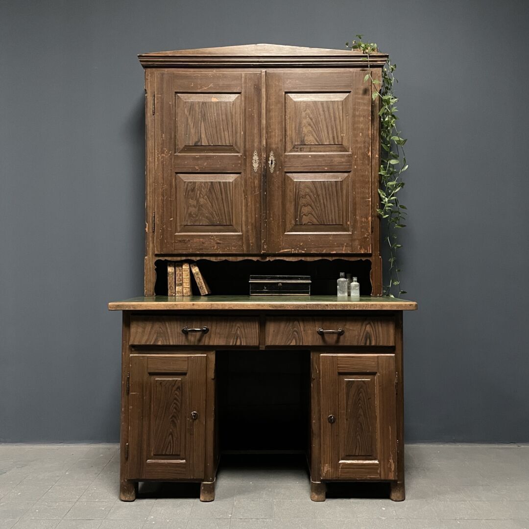 Geschilderd Grenenhouten Bureau Met Wandkast
