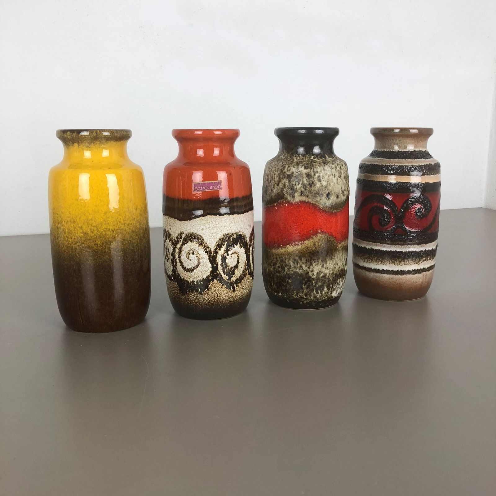photo vinterior Set Of Four Vintage Pottery Fat Lava "213 20" Vases Made By Scheurich, Germany