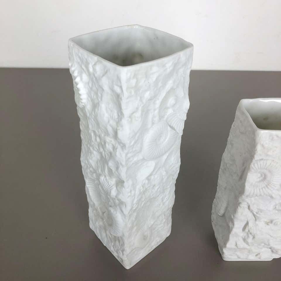 photo for sale Set Of 2 Original 1970s Op Art Biscuit Porcelain Vase By Ak Kaiser, Germany