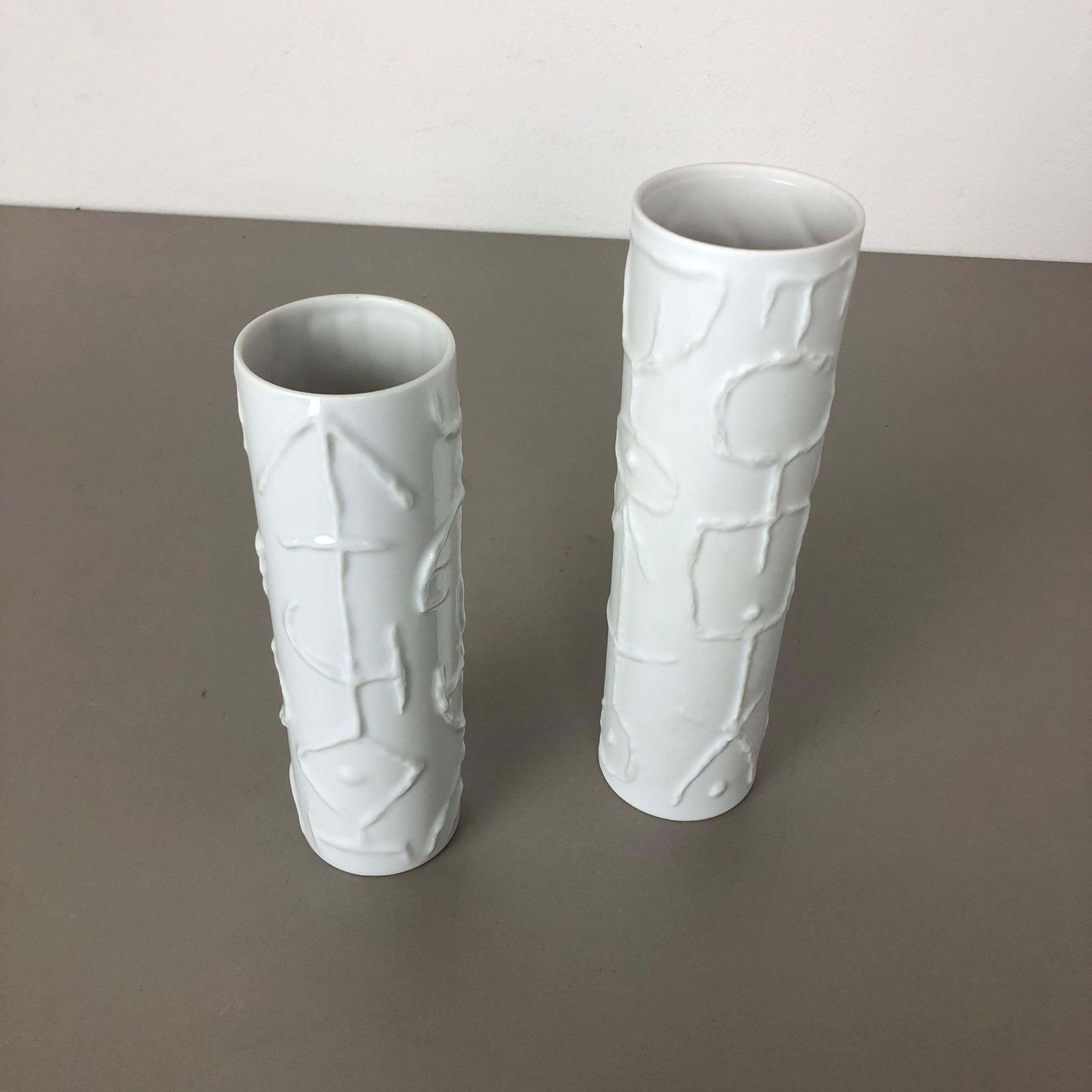 Set Of 2 Abstract Porcelain Vases By Cuno Fischer For Rosenthal, Germany, 1980s photo 499.0