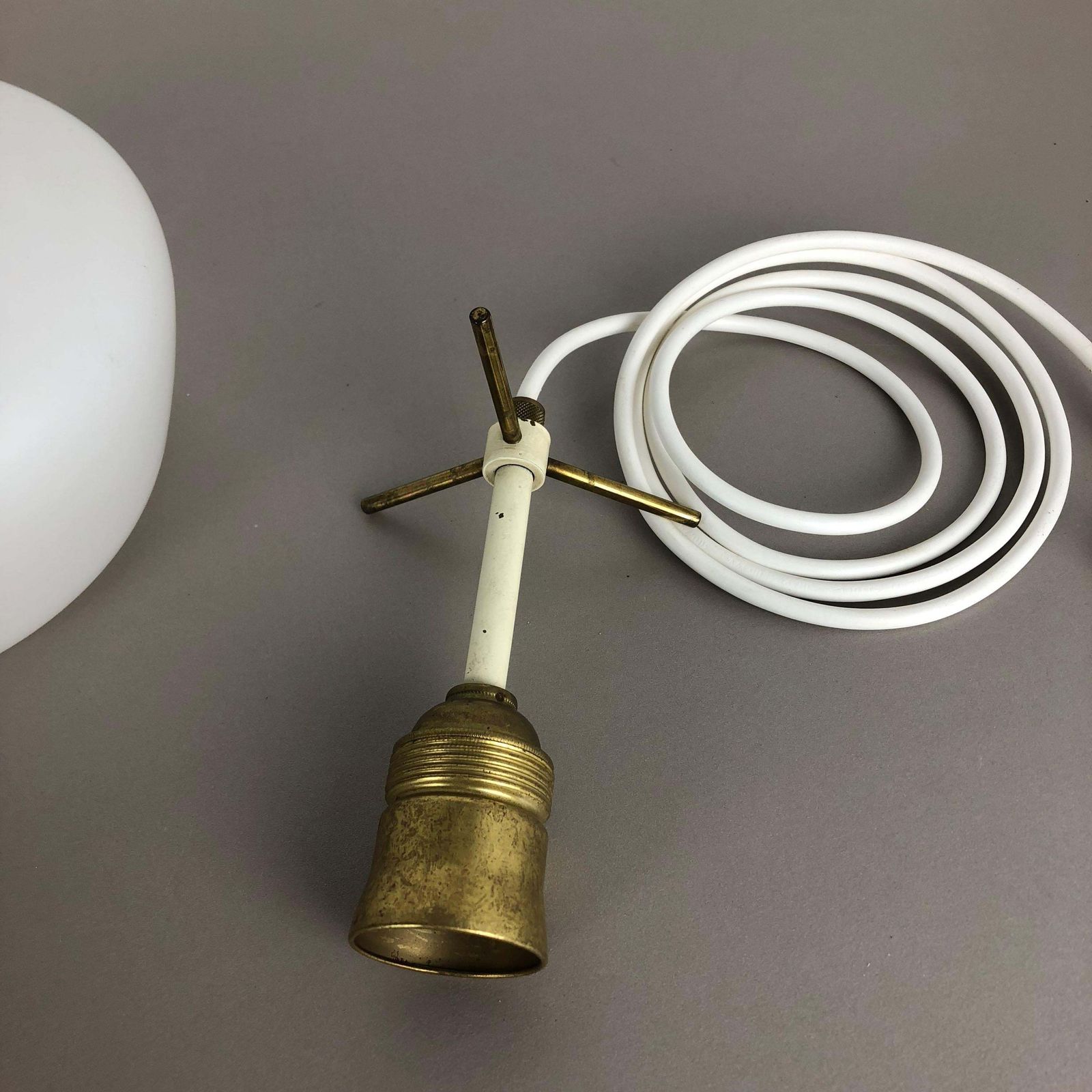 photo vinterior Original Midcentury Stilnovo Style Opal Glass Tube Hanging Light, Italy, 1950