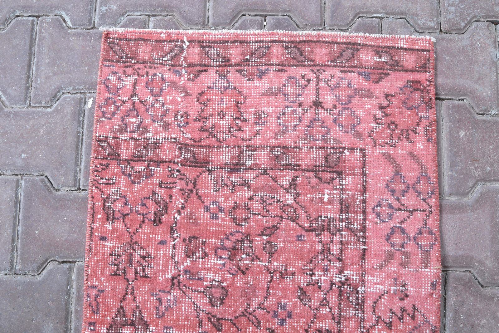 Turkish Rug. Vintage Rug, Anatolian Rug, Ottoman Rug, Oushak Rug, Small Size Rug, Oriental Rug,Area Rug, Runner Rug, Pastel Rug photo vintage