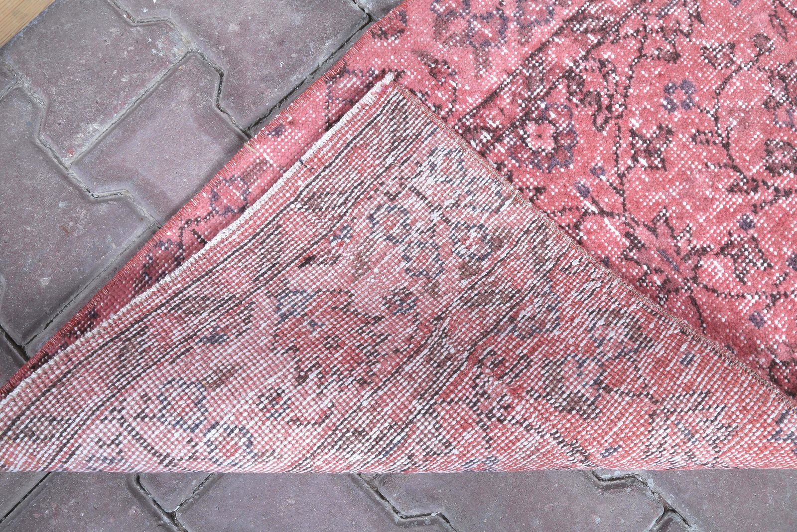 photo furniture Turkish Rug. Vintage Rug, Anatolian Rug, Ottoman Rug, Oushak Rug, Small Size Rug, Oriental Rug,Area Rug, Runner Rug, Pastel Rug