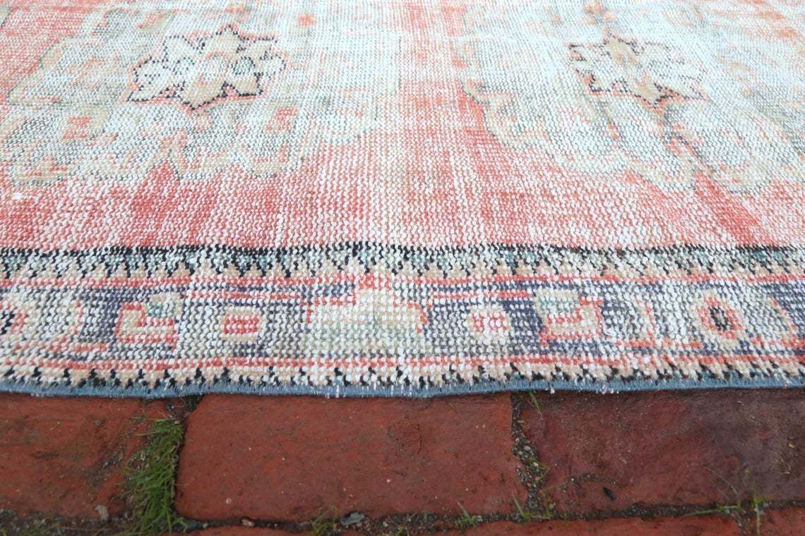 Handmade 2’9” X 10’3” Turkish Runner Rug Boho Decor Farmhouse Decor Hand Knotted Hallway Herki Floral Runner Rug Red Purple Green Leaves photo vintage