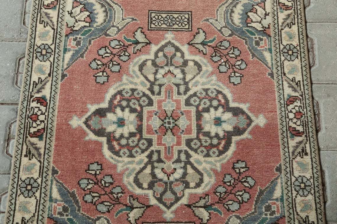3 X 10 Ft, Thin Runner Rug, Turkish Runner Rug, Rare Runner Rug, Vintage Runner Rug, Oushak Runner Rug,Anatolian Runner Rug,Bohemian Rug photo vinterior