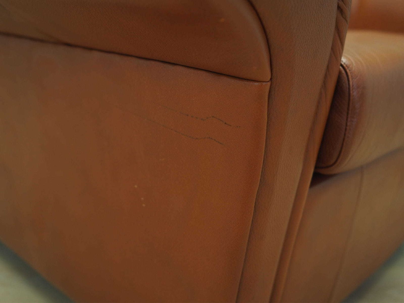 photo for sale Leather Armchair, Danish Design, 60s, Production: Denmark
