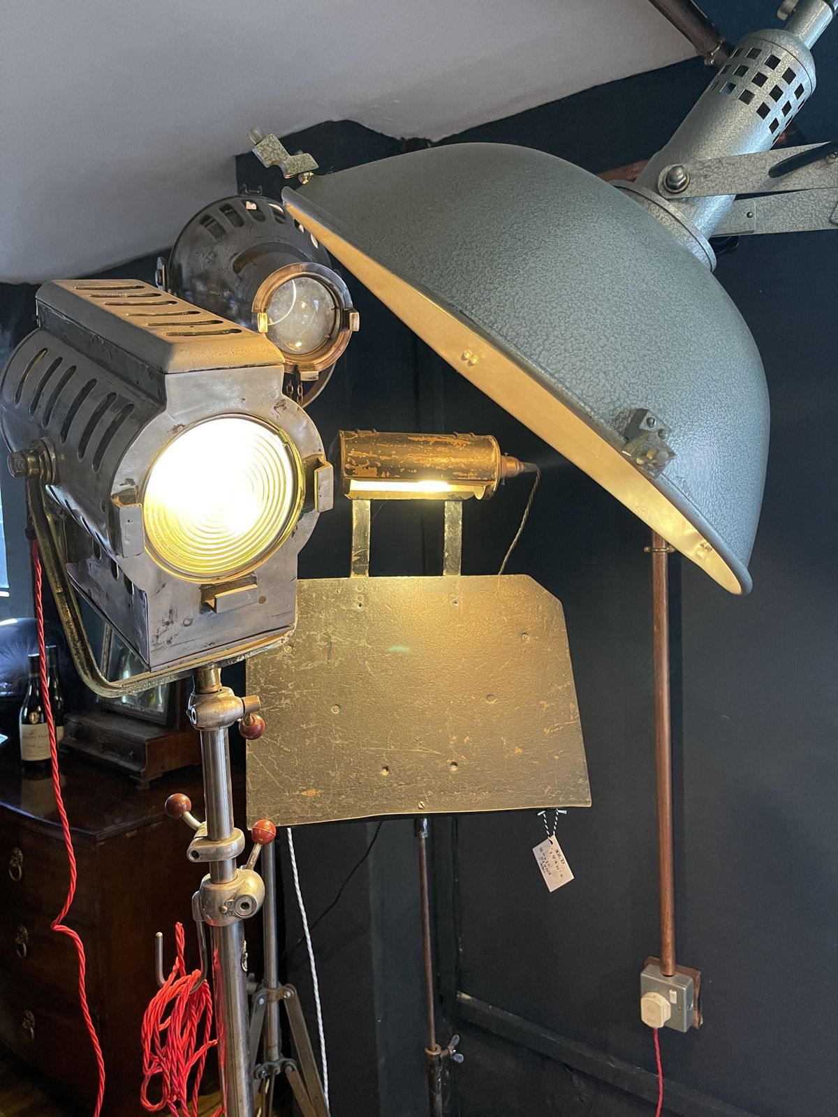 Large Vintage Dentists Light Theatre Lighting photo 495.0