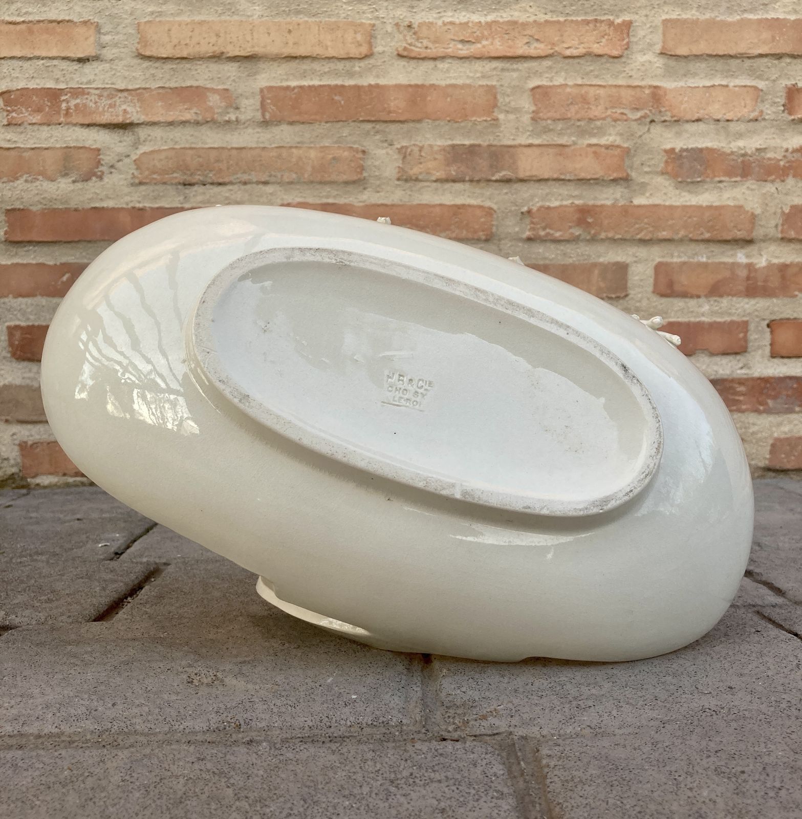photo vintage Antique French Porcelain Basket With Floral Decoration By Hb & Cie Choisy Le Roi