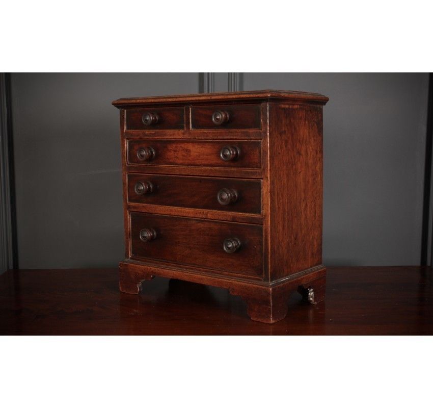 Georgian Mahogany Miniature Apprentice Chest photo 907.92