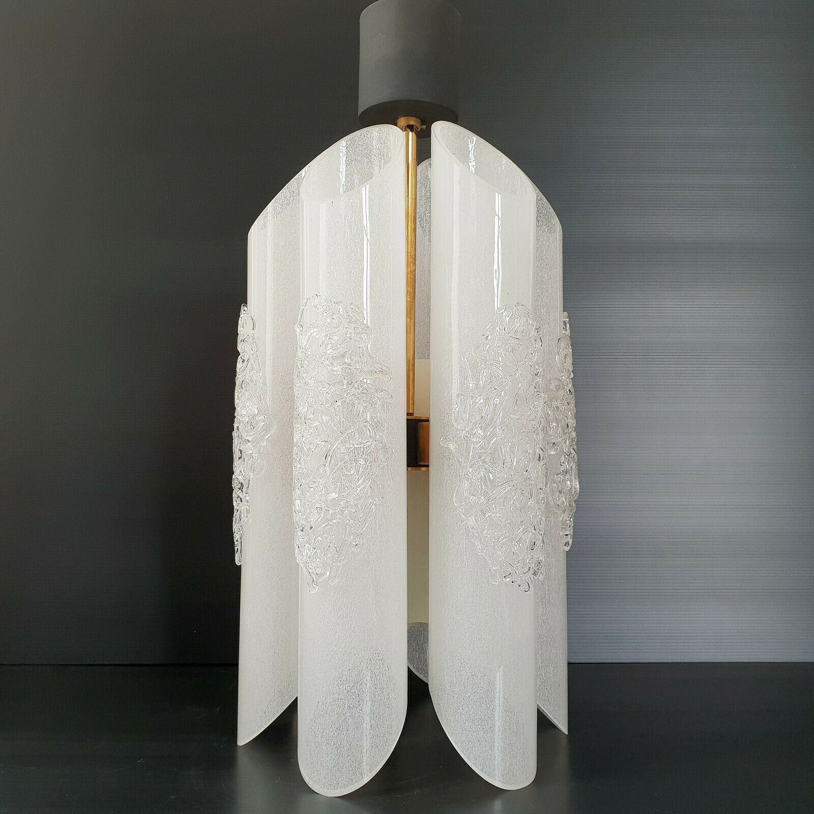 Prachtige Vintage Italiaanse Kroonluchter, Jaren 1960–1970, Glas Murano, Messing, Staal photo for sale