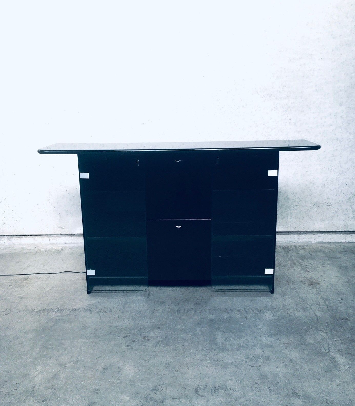 Postmodern Design Highboard Barkast Van Luigi Saccardo Voor Gasparello, Italië, Jaren 1980 photo Meubels