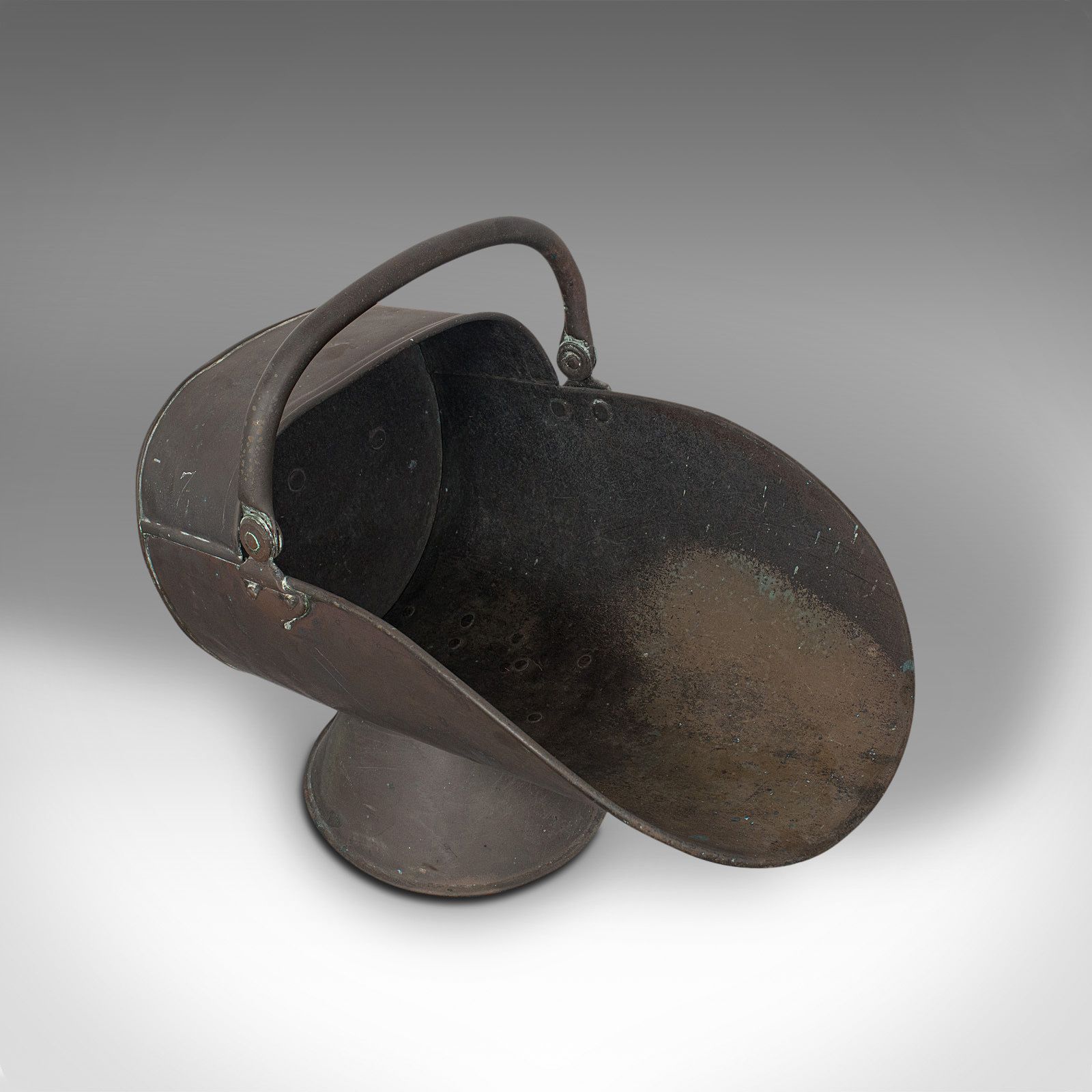 Antique Helmet Scuttle, English, Copper, Fireside, Coal, Bucket, Victorian, 1870 photo 425.0