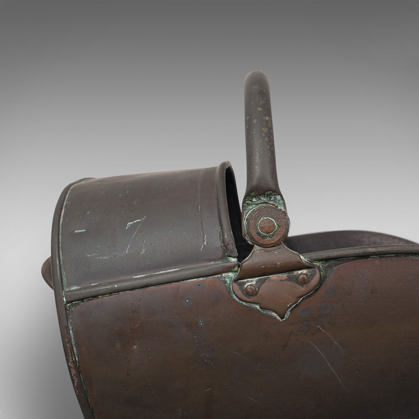 Antique Helmet Scuttle, English, Copper, Fireside, Coal, Bucket, Victorian, 1870 photo vinterior