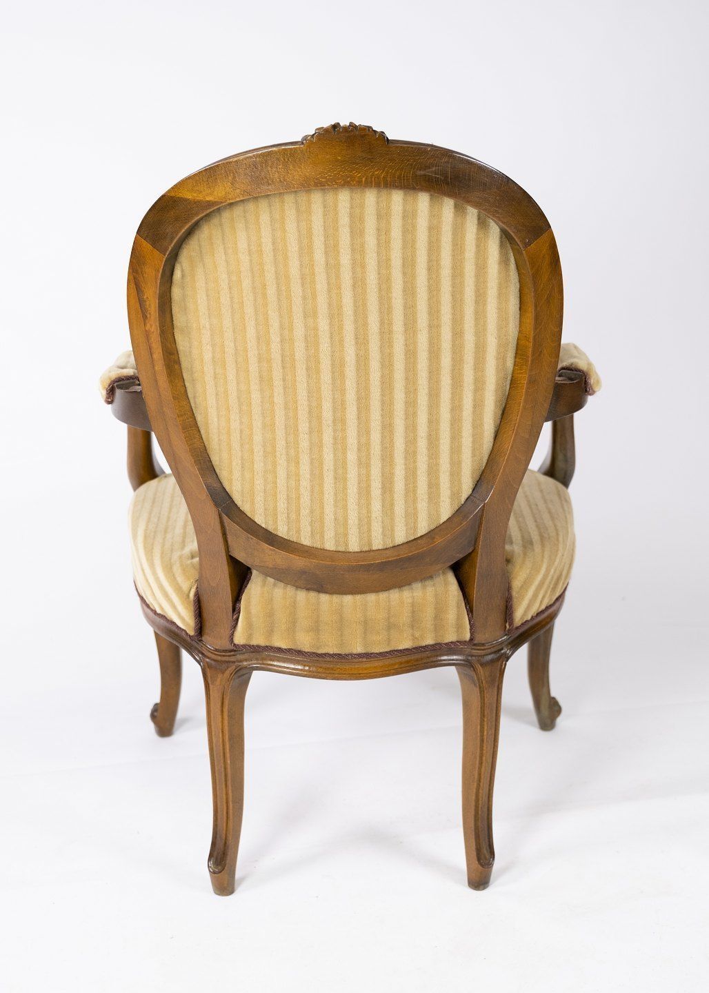 Rococo Armchair In Light Wood And Upholstered In Light Velor Fabric From The 1920s. photo 365.0