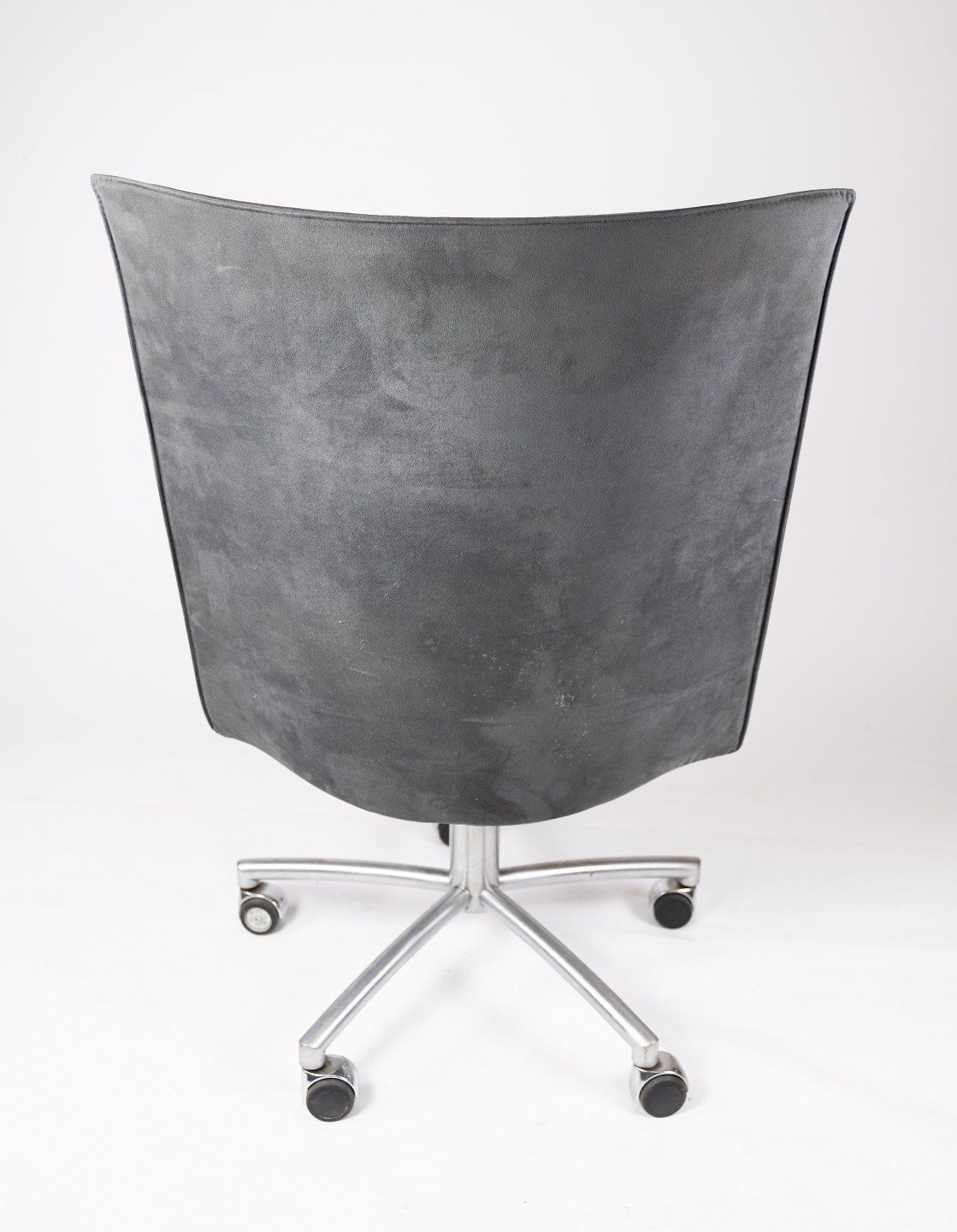 Office Chair, Model Ej70, Upholstered In Dark Gray Fabric Designed By Johannes Foersom And Peter Hiort Lorentzen, And Manufactured By Erik Jørgensen. photo 795.0