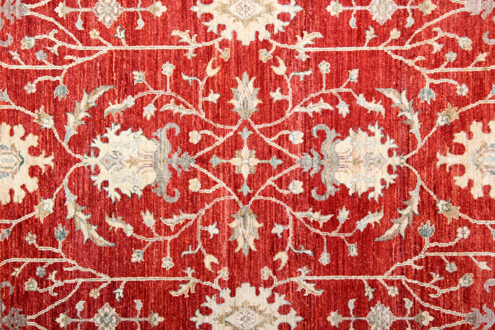 Oriental Floral Ziegler Sultanabad Rug, Handwoven Red Cream Wool Carpet 178 X 234 Cm photo for sale
