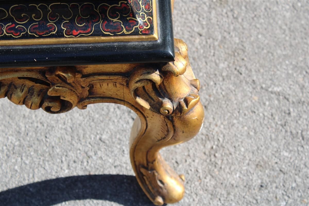 photo vintage Midcentury Italian Orientalist Wood Bar Cabinet In Gold And Black Lacquer, 1950