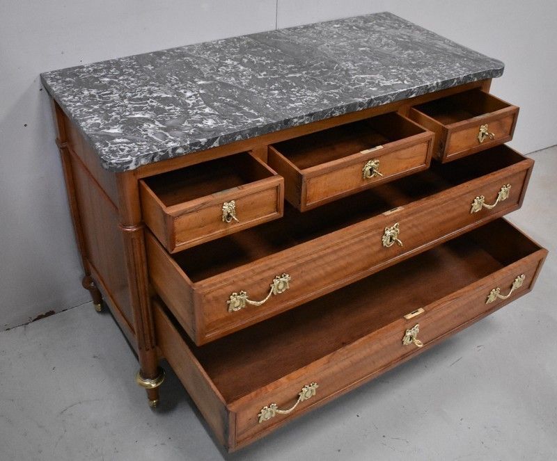 Walnut Chest Of Drawers, Louis XVI Period   2nd Part 18th Century photo Furniture