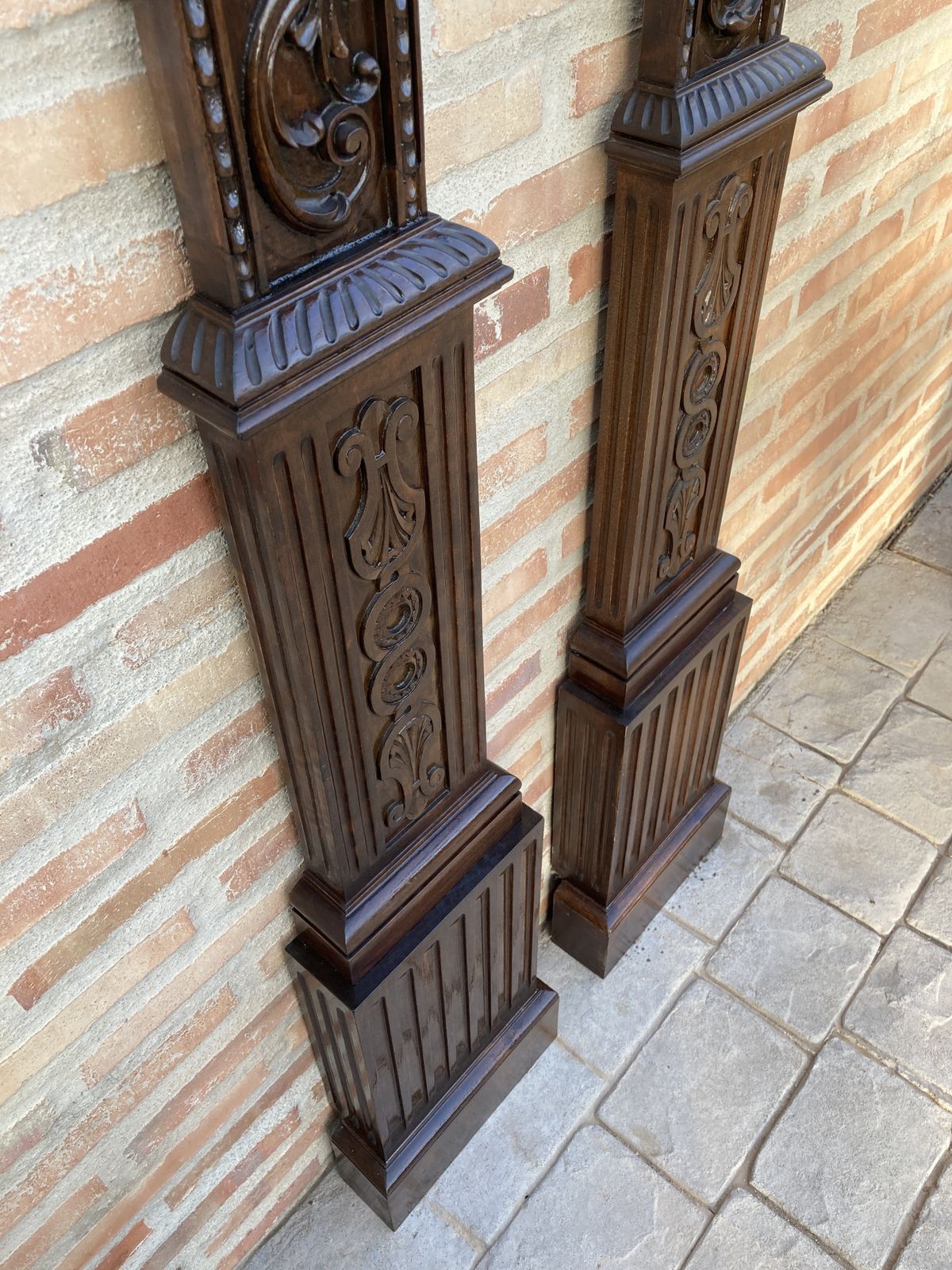 photo buy Pair Of Carved Oak Panels