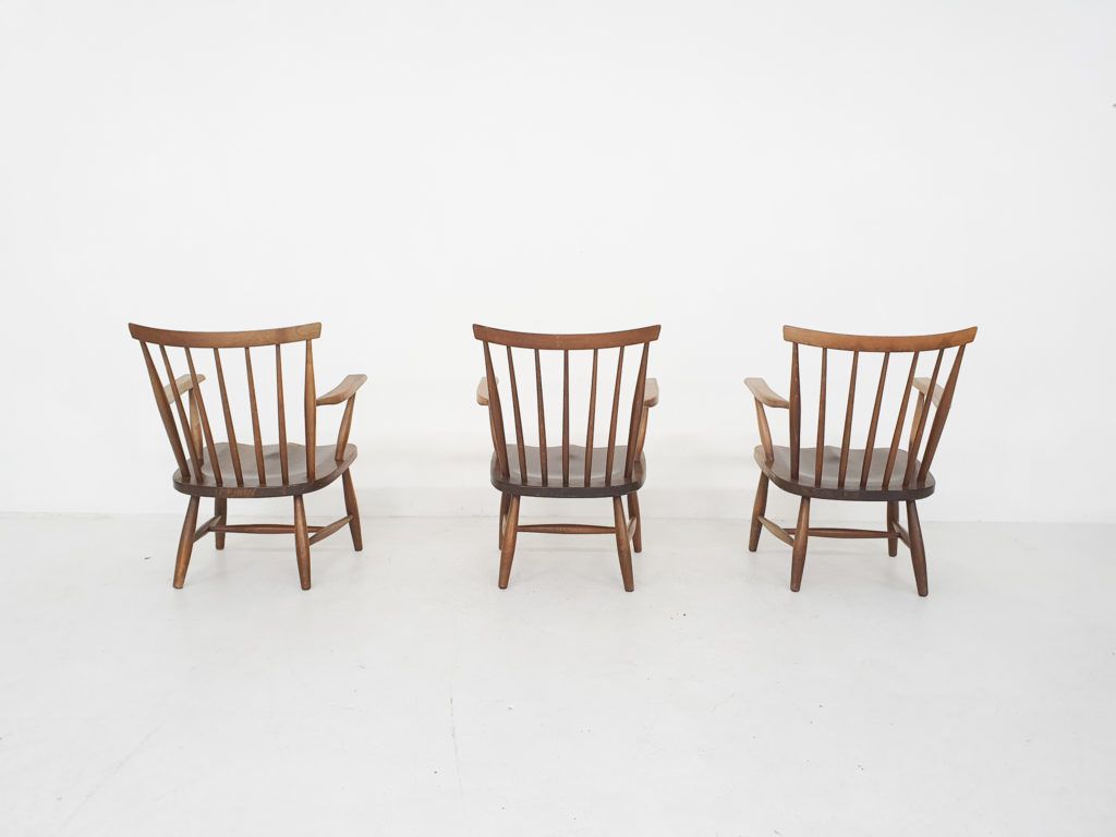 Scandinavisch Moderne Fauteuils Met Spijlenrugleuning, Ca. Jaren 1960 photo Meubels