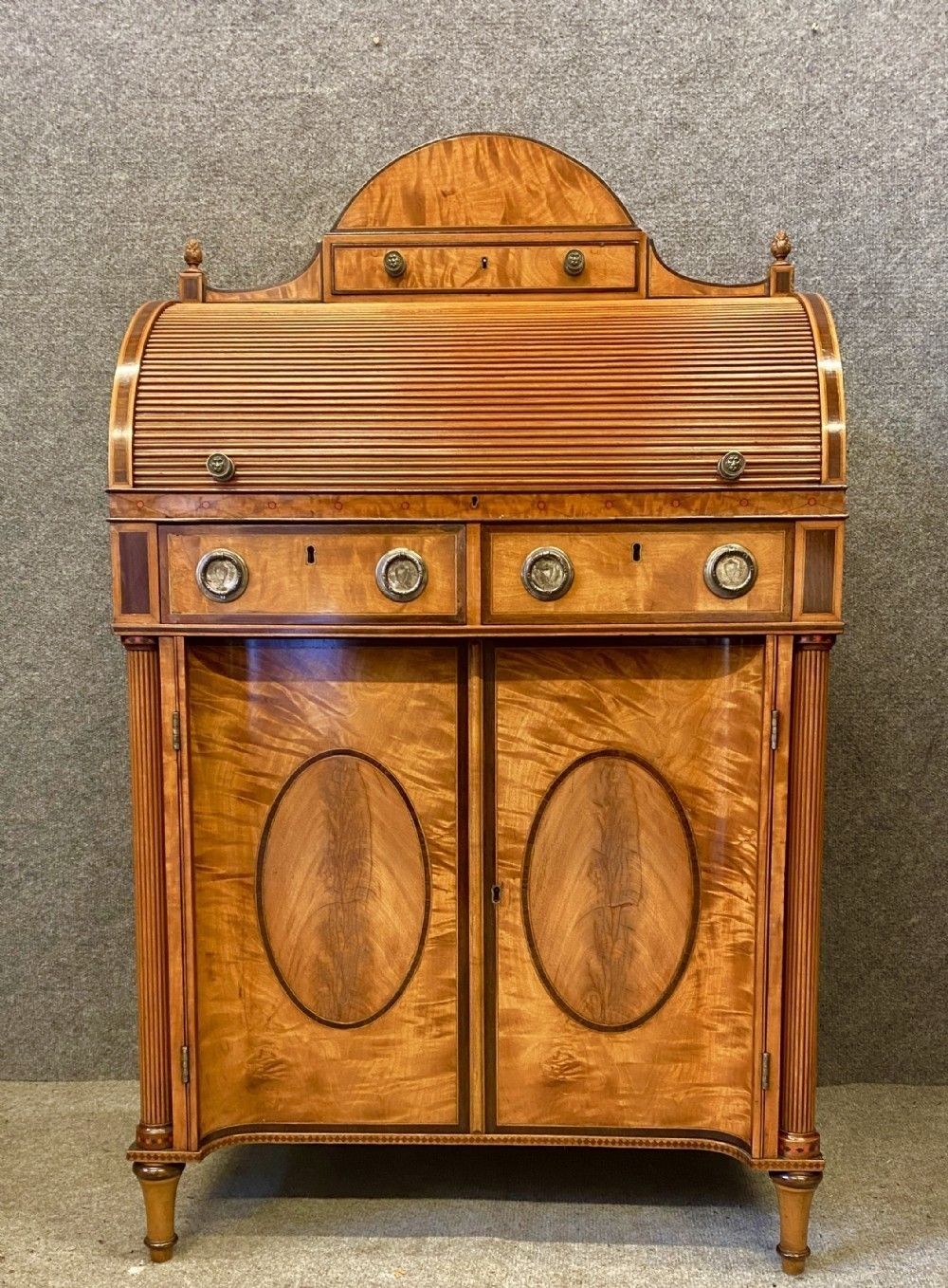 Fine George III Satinwood Ladies Desk