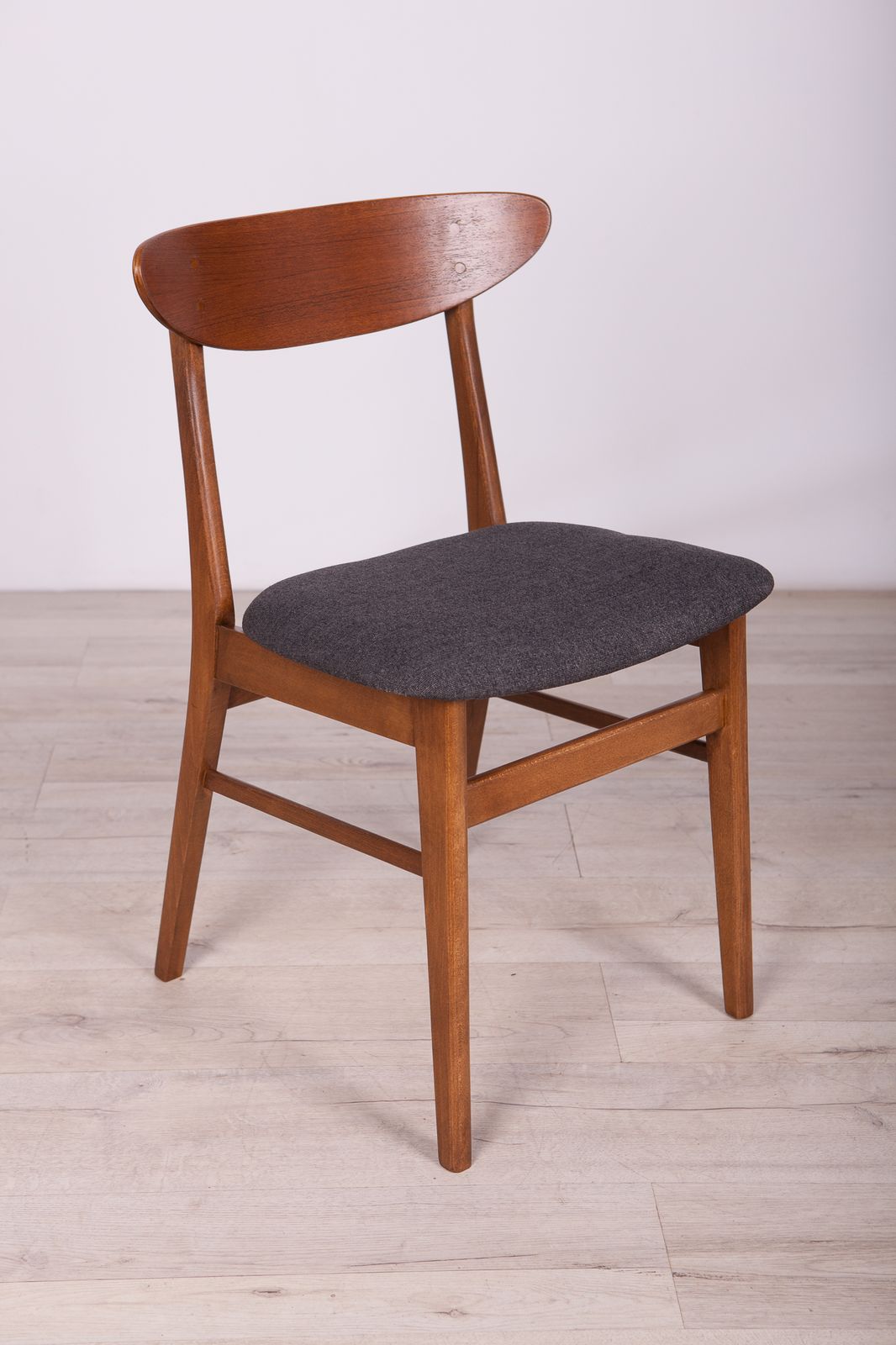 Mid Century Dining Chairs From Farstrup Møbler, 1960s, Set Of 4 photo vintage