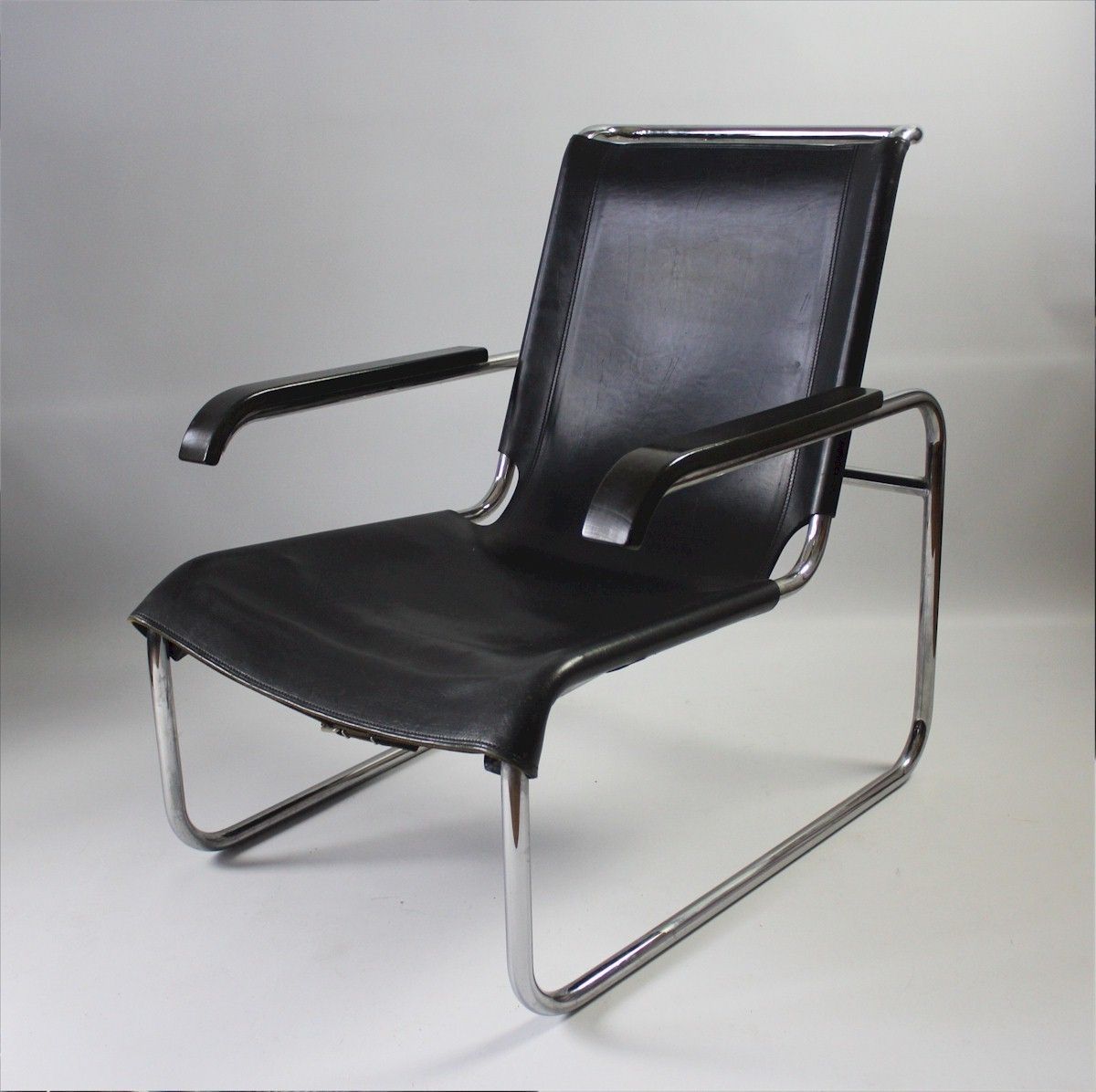 Bauhaus Model B35 Lounge Chair By Marcel Breuer For Thonet photo vinterior