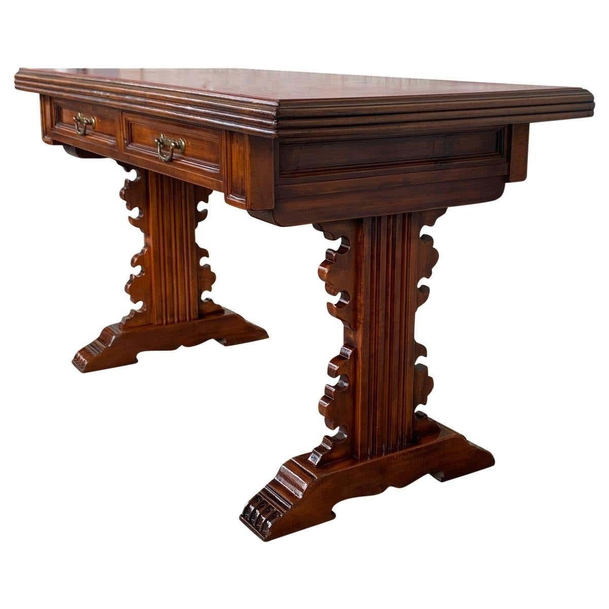 Bureau ou console de style colonial espagnol à deux tiroirs, estampillé Valentí