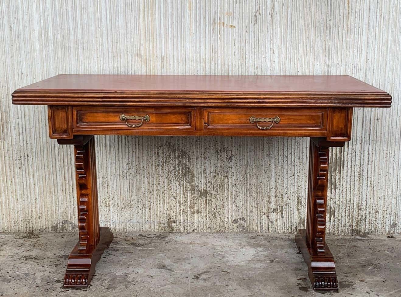 Bureau ou console de style colonial espagnol à deux tiroirs, estampillé Valentí photo furniture