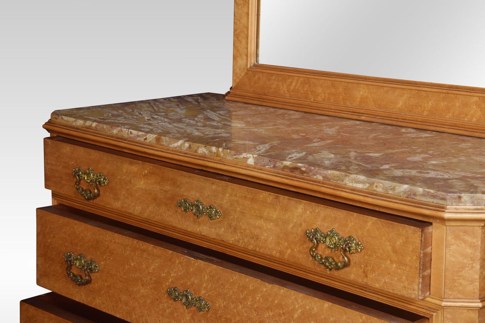 Birds Eye Maple Mirrored Back Chest Of Drawers photo 2940.0