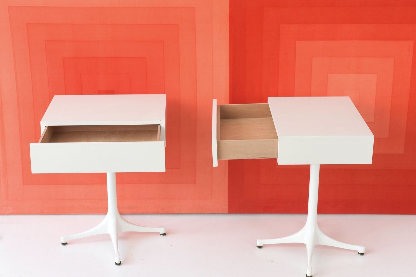 German Pedestal End Tables By George Nelson For Vitra, 1960s, Set Of 2 photo vinterior