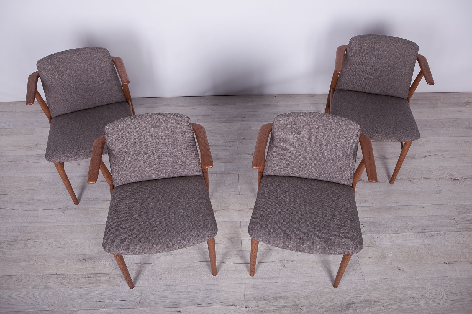 Dining Chairs By Hans Olsen, 1960s, Set Of 4 photo for sale
