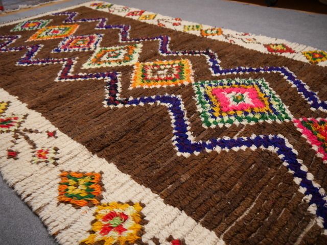 Moroccan Vintage Berber Rug photo Textiles