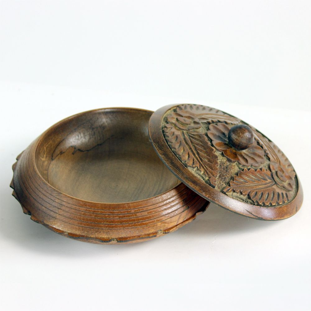 Set Of Two Vintage Handcrafted Bowls In Wood, Czechoslovakia 1960s photo 145.0