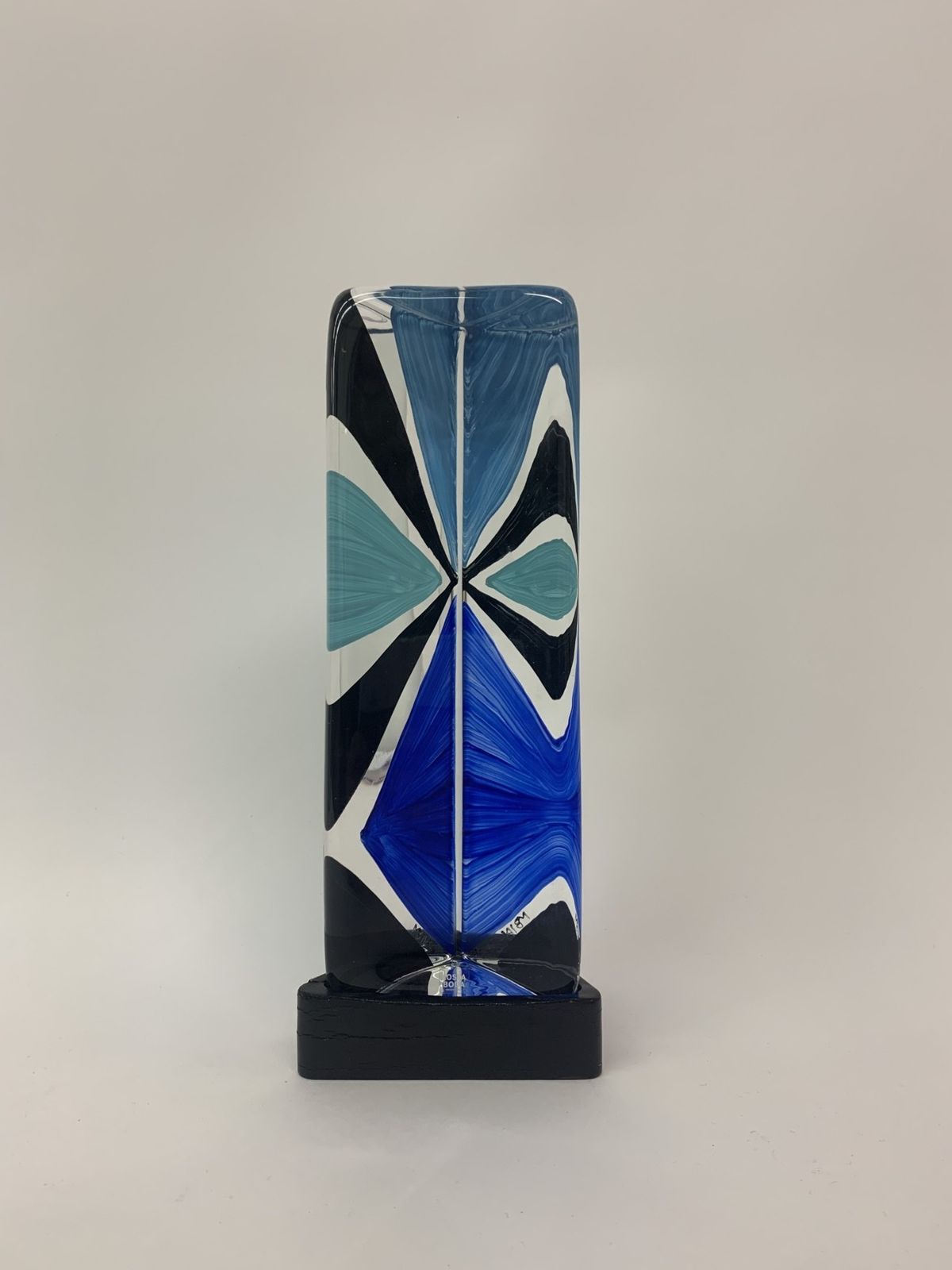 Monica Backstrom Art Glass Kaleidoscope Kosta Boda photo Woonaccessoires