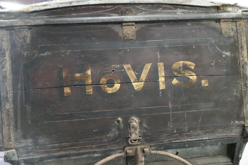 19th Century Hovis, Grocery And Post Office Delivery Hand Cart photo vinterior