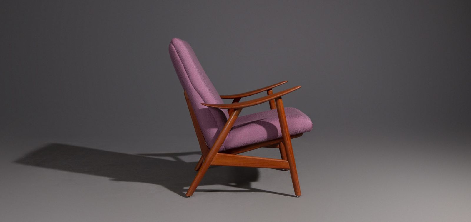 Illum Wikkelsø Fauteuil Model 10 Easy Chair photo Meubels