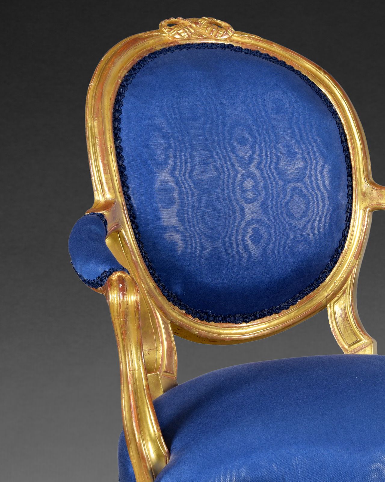 Pair Of George III Carved Giltwood Salon Armchairs photo buy