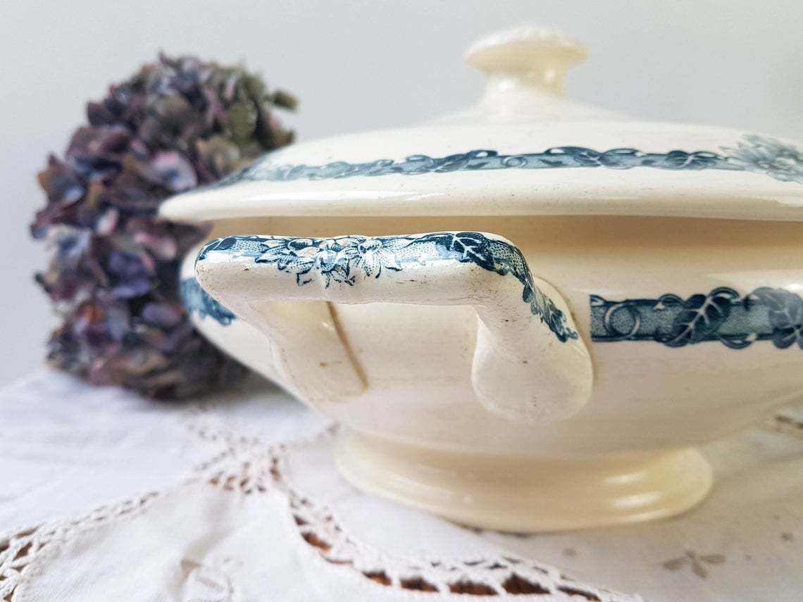 Longchamp "Denise" Soup Tureen Terre De Fer Soup Tureen Blue Flowers Decor ~ Old Dish ~ French Antique photo for sale