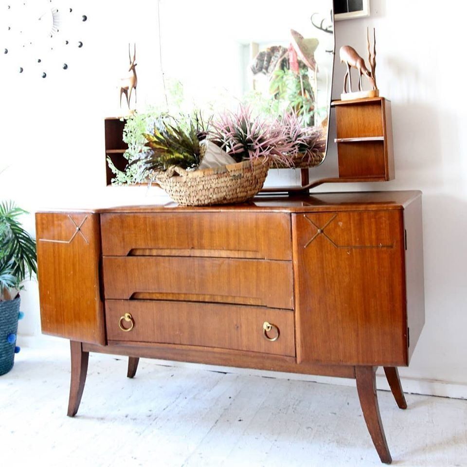 Dressing Table, 1950s photo 968.0