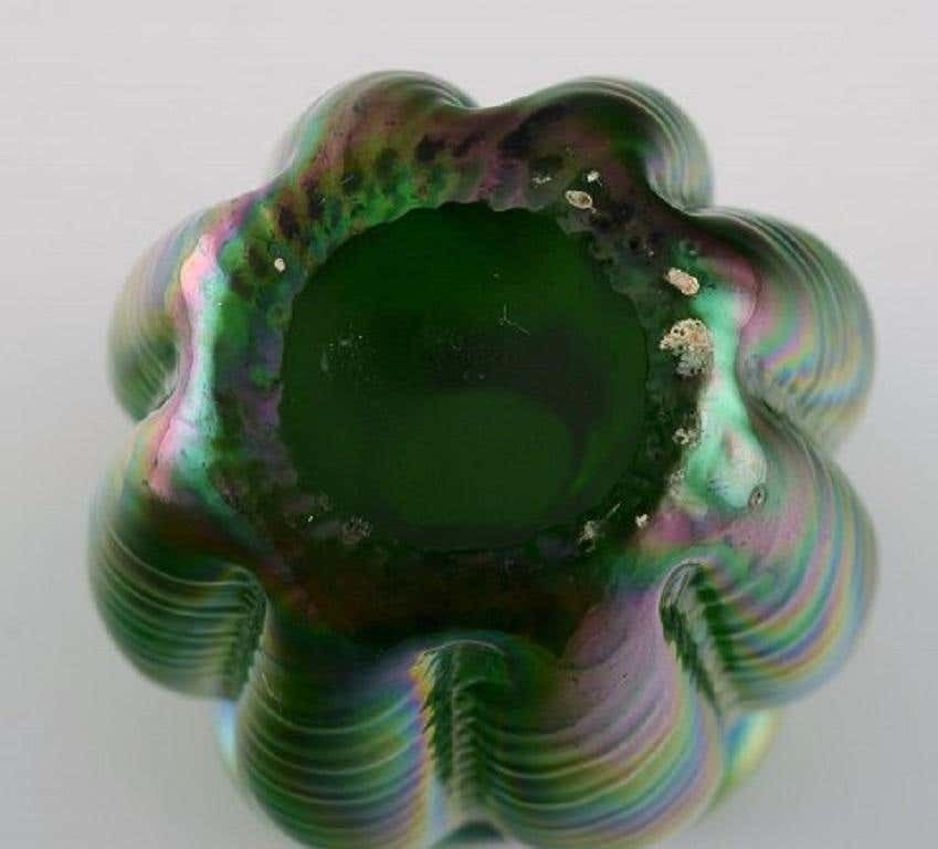 Pallme König Art Nouveau Vase In Green Pressed Art Glass, App. 1900 photo vinterior