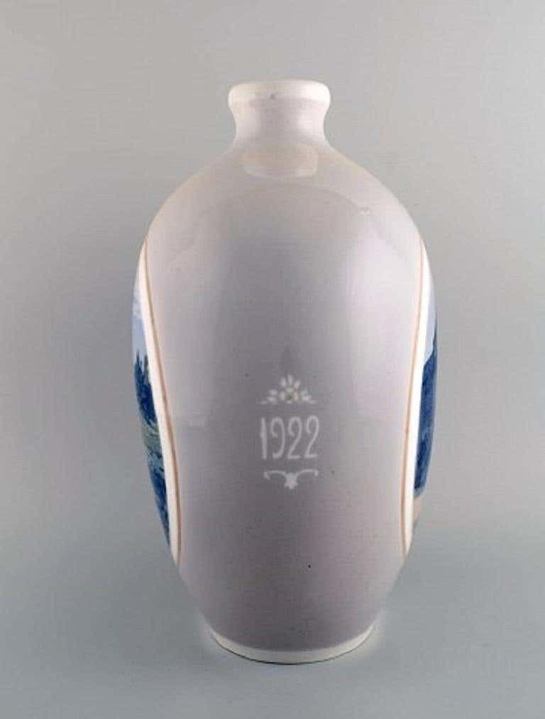 Arthur Boesen For Royal Copenhagen, Large Unique Vase In Hand Painted Porcelain photo 1024.0