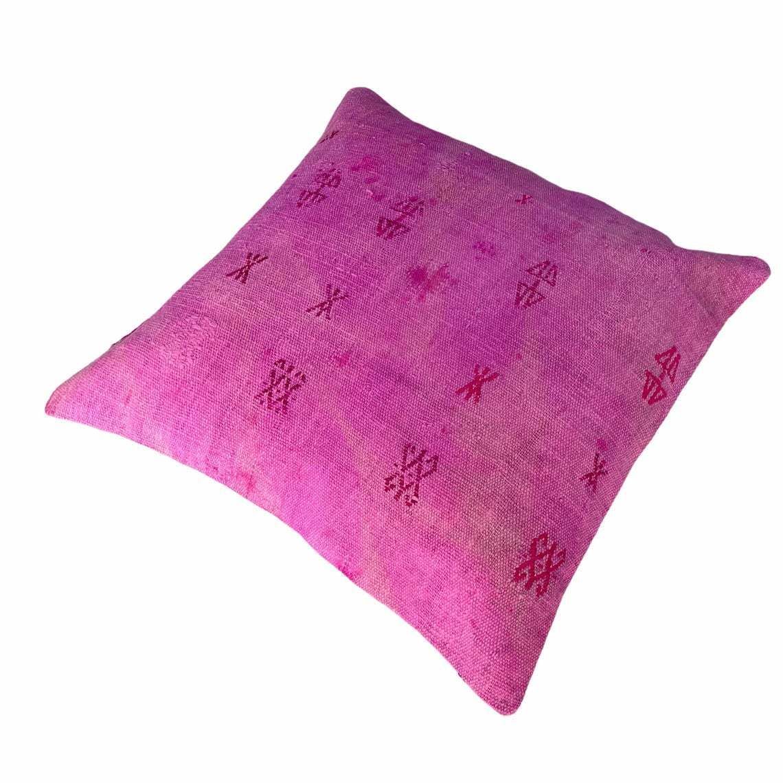 Kilim Pillow 60 X 60 Cm Tapis Kelim Kilim Pillow Cover ,Vintage Meditation Bench Kelim Teppich Boho Kilim Cushion Kilim Sofa Turkish Pillow photo furniture