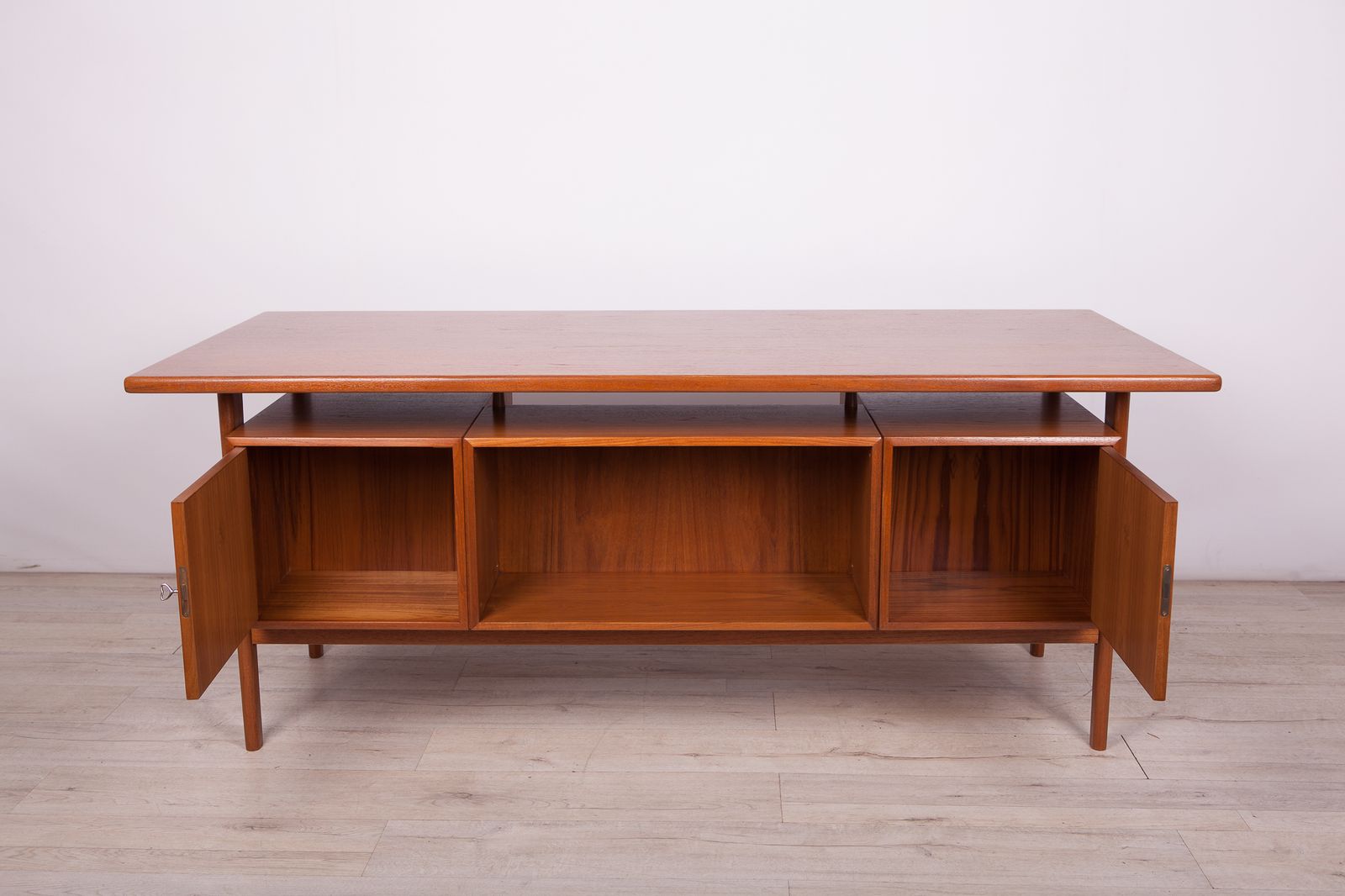 photo vinterior Mid Century Danish Teak Desk From Feldballes Møbelfabrik, 1960s