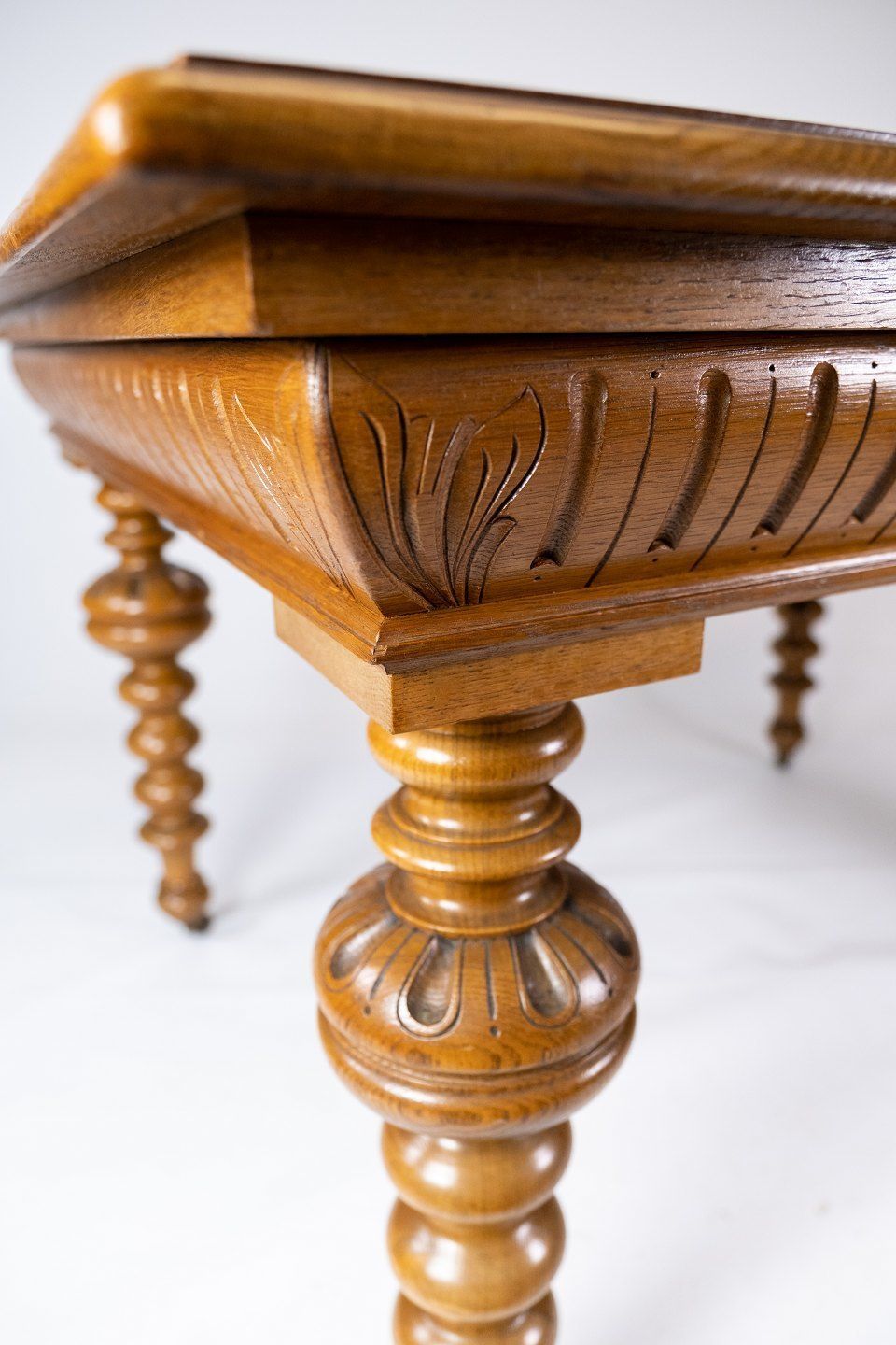 Large Dining Table Of Light Wood With Cutouts And Pull Out Plates From The 1920s. photo buy