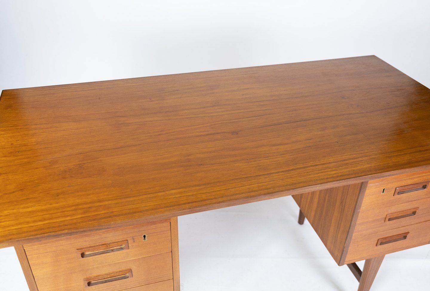 Teak Desk In Danish Design From The 1960s. photo 1260.0